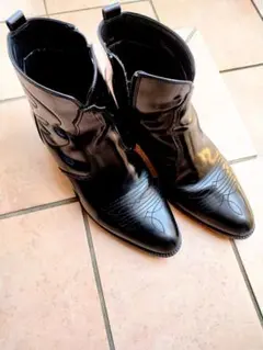 Item thumbnail for item 9b84664d-c043-447e-a71d-bb54aa4162e2