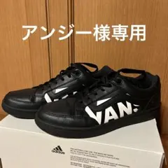 Item thumbnail for item 362a40dd-952e-4f71-bc81-072c01df3d5d