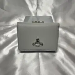 新品VivienneWestwood 灰 グレイ 銀色オーブ 三つ折りお財布