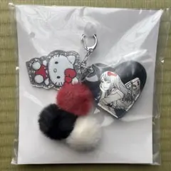 エニマイくじ　富江×ハローキティ　B賞　ハートキーホルダー　黒