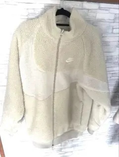 Nike ボアジャケット クリーム色　リバーシブル