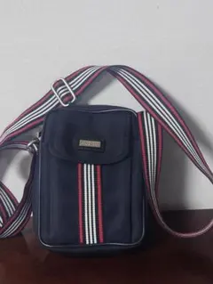 BURBERRY BLACK LABEL ショルダーバッグ　ブラックのサムネイル