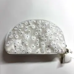 COSME DECORTE 2024クリスマスコフレ ファーポーチ