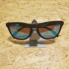 横浜即発正規OAKLEYオークリーfrogskinsフロッグスキン9245 61 - メルカリ