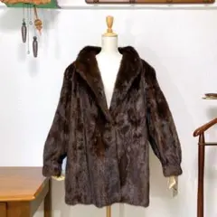 Fondムーンバットフリル付き黒ファーコート⭐︎ヌートリア毛皮 