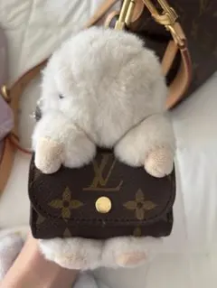 ルイヴィトン　うさぎ　チャームのサムネイル