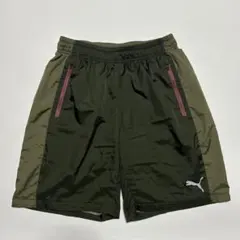 PUMA プーマ　ハーフパンツ　メンズ　Mサイズのサムネイル