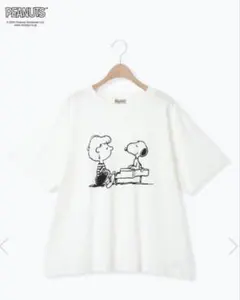 【PEANUTS✕サマンサモスモス】プリントTシャツ　スヌーピー　オフホワイトのサムネイル