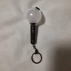 Bigbang ミニペンライト キーリング キーホルダー ホワイト - メルカリ