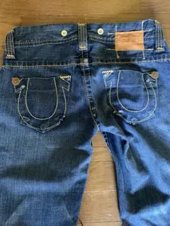 TRUE RELIGION トゥルーレリジョン デニム　ローライズ　フレアパンツのサムネイル