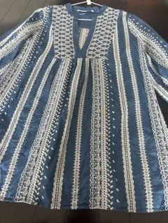 ZARA 総刺繍　ダンガリーチュニックM ブラウス　青