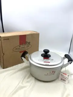 【新品】日軽アルミ　希少品　やかん5L  昭和レトロ　希少品 新品】日軽アルミ希少品やかん5L 昭和レトロ希少品