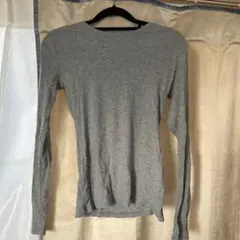 Forever 21 Grey Long Sleeves グレーカットソー長袖のサムネイル