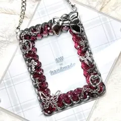 W872 ホイップデコ 硬質トレカケース 赤 高透明 シルバー リボン 鎖 蝶々