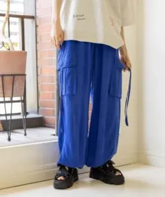 【Niko and…】ストリングトロットカーゴパンツ 青
