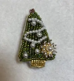 ビーズ刺繍　クリスマスツリー