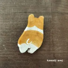 オーブン粘土ブローチ 犬(⁠◠⁠ᴥ⁠◕⁠ʋ⁠)