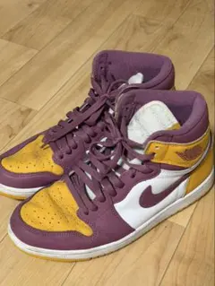 NIKE AIR JORDAN 1 ハイカット スニーカー