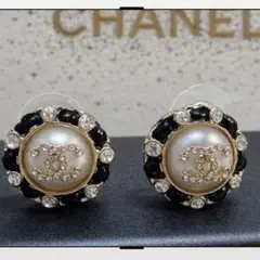 ココマークピアス　CCロゴピアス