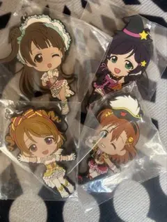 ラブライブ×キュンキャラキーホルダー 4個セット