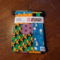 鬼滅の刃　タオル　ユニクロ