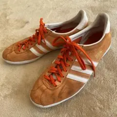 adidas Gazelle スニーカー オレンジ‼️ お値下げしました‼️