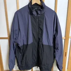 ジップアップ ナイロンジャケット