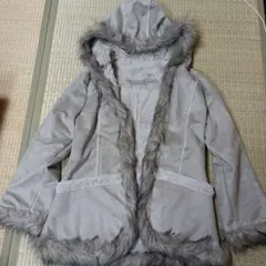 レディースグレー フード付きスエードファーコート