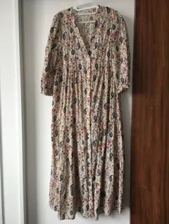 zara vネックシャツロングワンピース　モロッコ