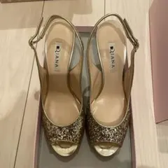 Item thumbnail for item f1cd7fc1-e2af-4505-9491-efb3f2b9969c