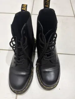 ドクターマーチン 8ホール サイドゴア ブーツ