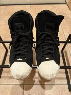 adidas skateboarding スニーカー