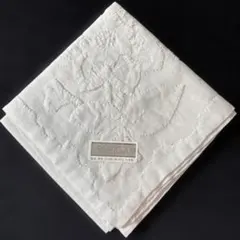 Item thumbnail for item 79895f7e-723a-4eed-a14b-7c95b943358f