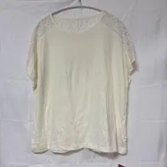 新品・earth music &ecology・レーススリーブ Tシャツ　F