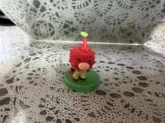 ピクミンチョコエッグ　　シークレット　謎の葉っぱ人 オリマー