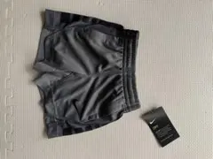 Nike DRI-FIT グレー ハーフ　DRI-FIT