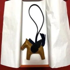 ルイヴィトン ピギーバンク アルバート 貯金箱 - メルカリ