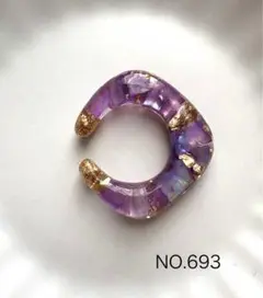 NO.693 ハンドメイドイヤーカフ片耳　パープルシェル