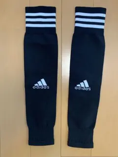 adidas ストライプデザイン ソックス 黒