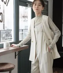 ローリーズファーム　サイドスリットジレ