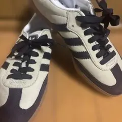 SAMBAスニーカー