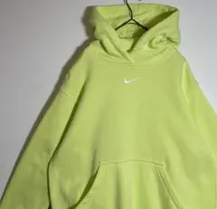 NIKE ナイキ　センター刺繍ロゴ　スウッシュ　裏起毛　パーカー