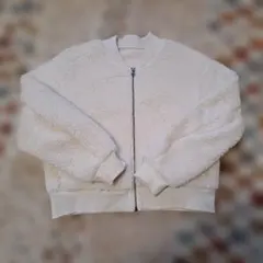 UNIQLO アイボリー ジャンパー