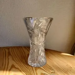 ボヘミアガラス　クリスタル 花瓶 　フラワーベース