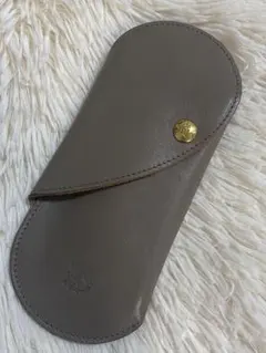 美品✨ilbisonte イルビゾンテ　メガネケース