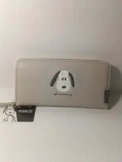新品✨希少 SAZABY サザビー スヌーピー コラボ 長財布 シルバー 限定 新品✨希少 SAZABY サザビー スヌーピー コラボ 長財布 シルバー 限定
