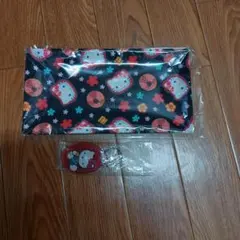 HELLO KITTY なつかしのアイテムコレクション　トレイとキーホルダー