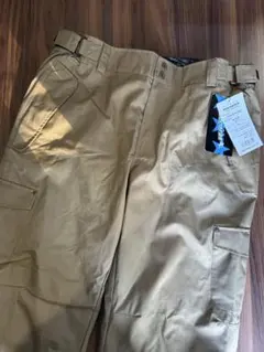 新品未使用PONTAPES メンズ　4L スノボ　スキーウェア　パンツ