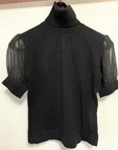 ブラック タートルネック パフスリーブ ニット