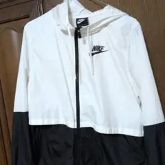 Nike フード付きナイロンジャケット L